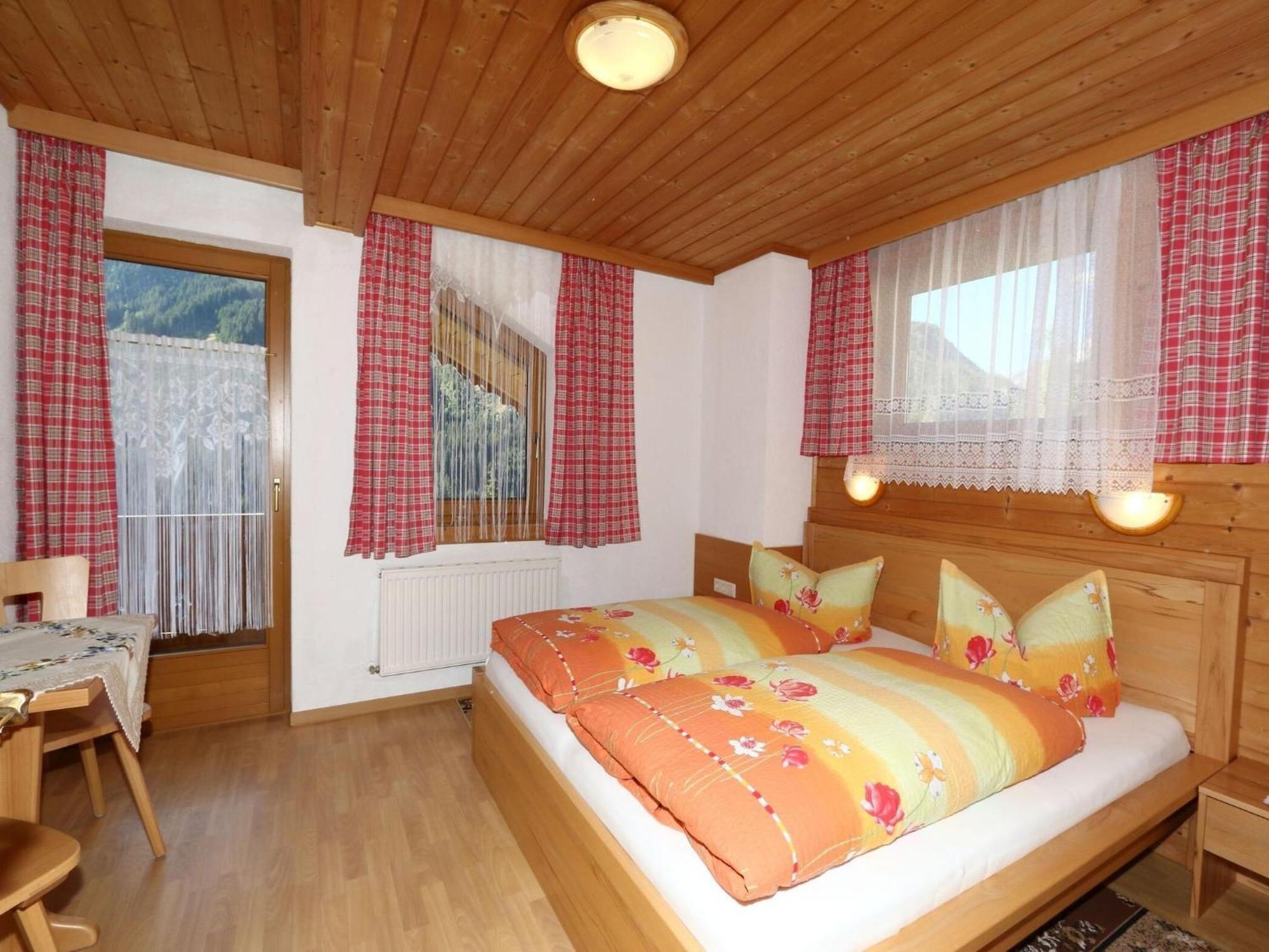 Apartment In Mayrhofen With A Balcony Exterior foto